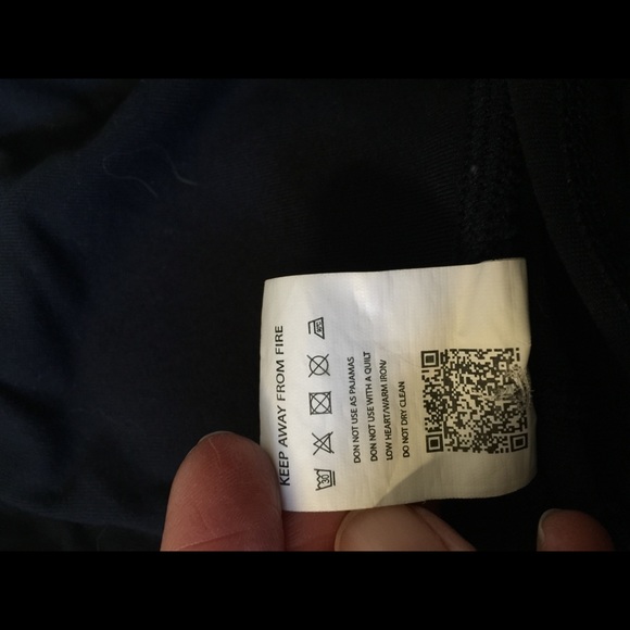 3 Compression Leggings - High Rise - Side Pockets - Picture 6 of 9